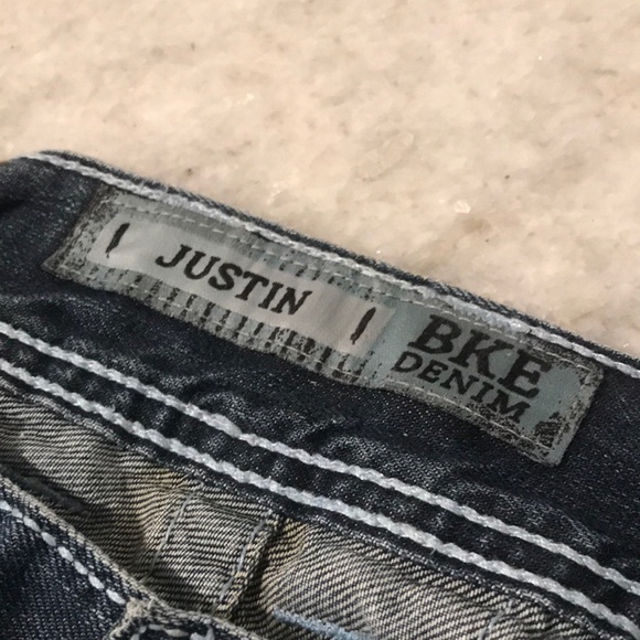 BKE Justin Jeans Mens 32L Blue Denim Flare Distressed Western Boho Festival - Picture 3 of 12